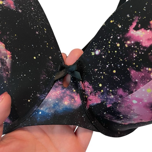 Torrid Curve Galaxy Print Underwire Bra 40DD Lightly Lined Molded - Picture 2 of 5